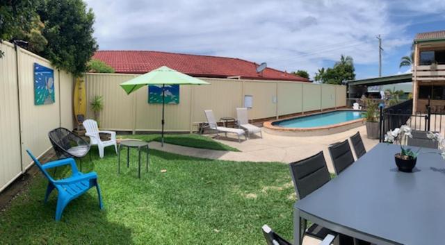 Golden Beach Motor Inn, กาเลาดรา ภายนอก รูปภาพ